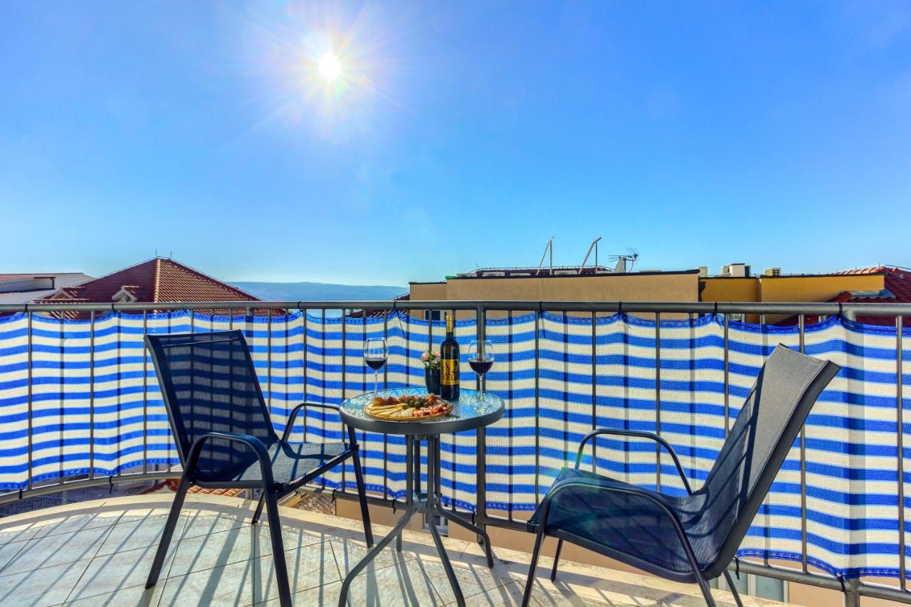 Omis Wind Rose Apartment Eksteriør billede