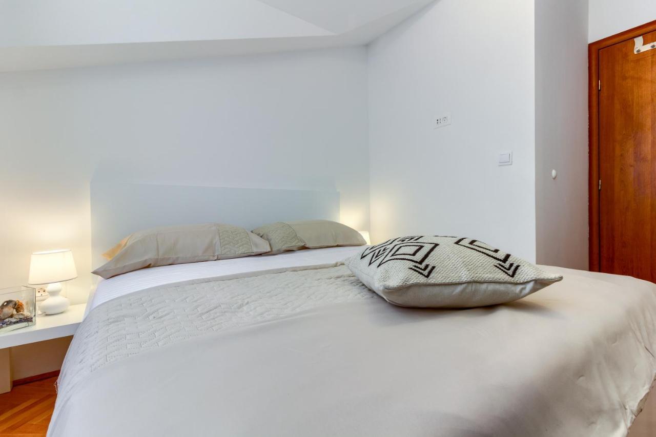 Omis Wind Rose Apartment Eksteriør billede