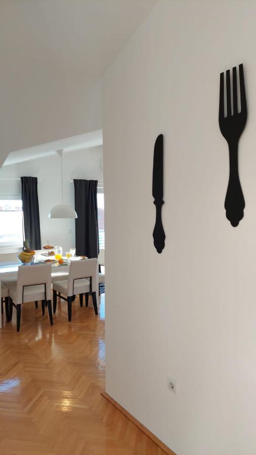Omis Wind Rose Apartment Eksteriør billede