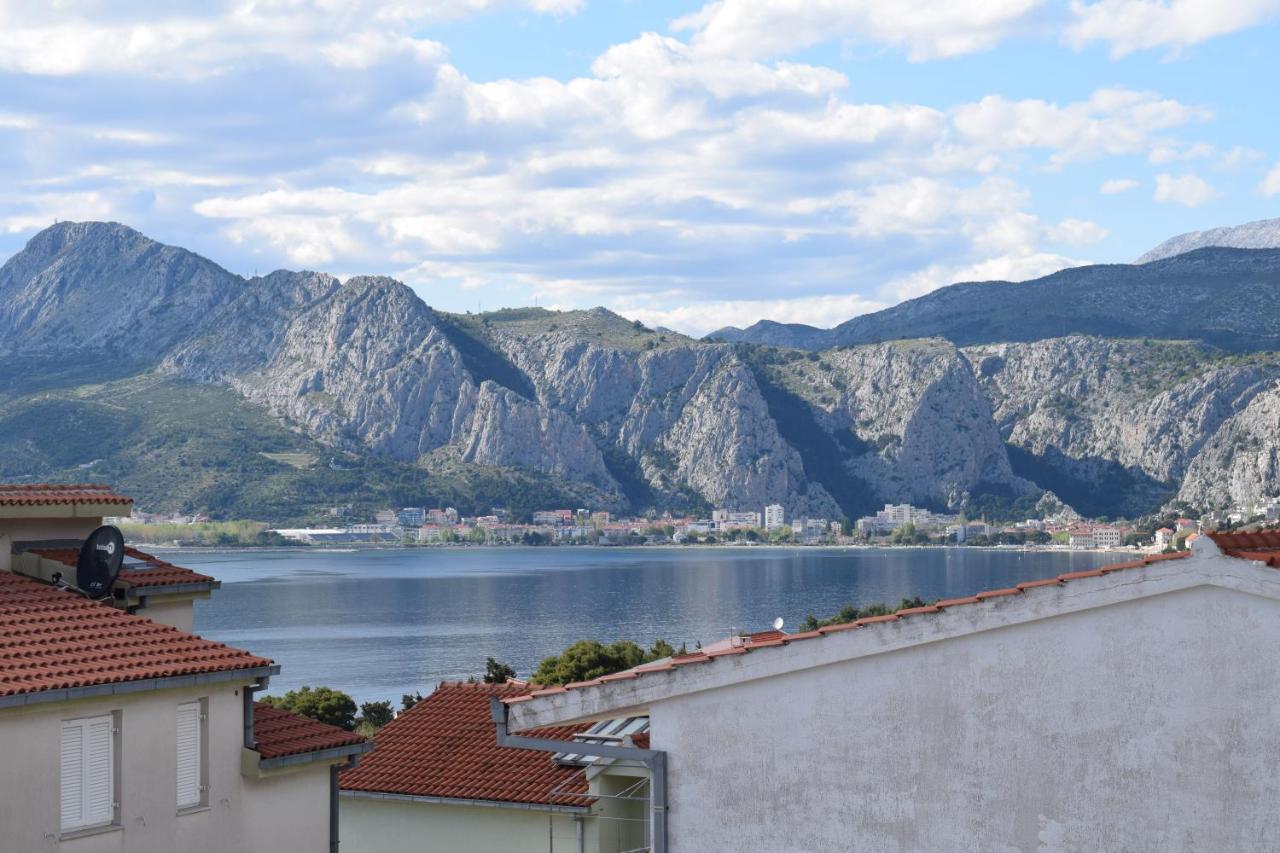 Omis Wind Rose Apartment Eksteriør billede